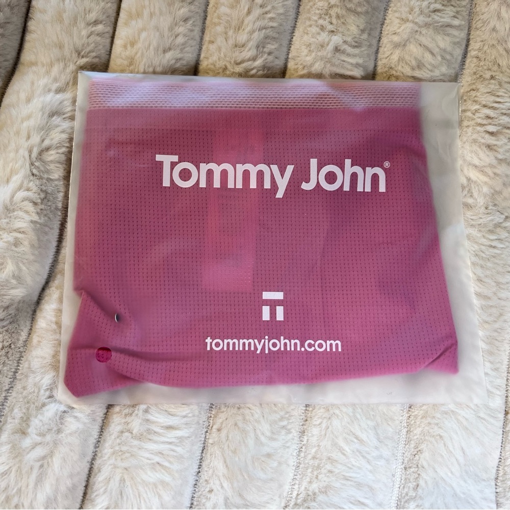 Tommy John Women’s Air Mesh Thong - Red Violet